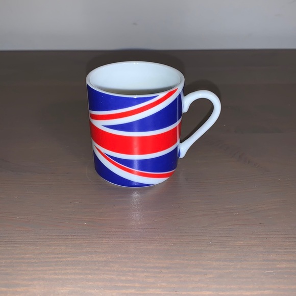 The Great British Pottery Company Elgate United Kingdom Flag Mini Mug - Picture 2 of 10